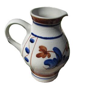 Vintage SCHWANDORF HANDGEMALT Pottery Pitcher Bavaria, Germany 4.75 inches tall